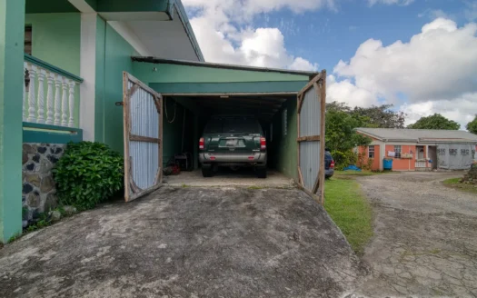 RIVIERE CYRIQUE – Spacious 3 Bedroom Bungalow On 6,349.sq.ft. In Tranquil Vicinity