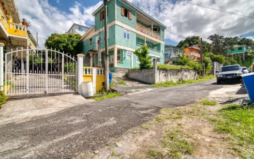 15th Street, CANEFIELD – 3 Floor, 7 Bedroom Sea View Residence
