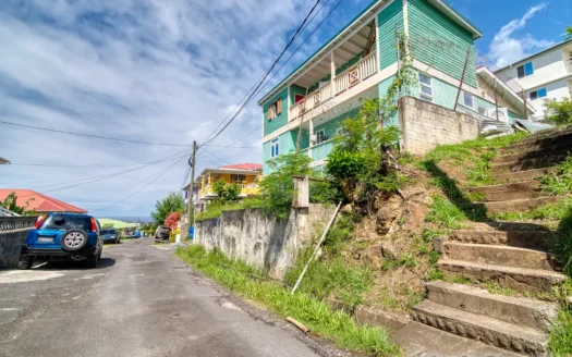 15th Street, CANEFIELD – 3 Floor, 7 Bedroom Sea View Residence