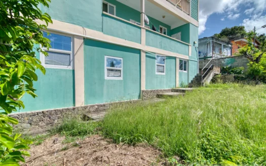 15th Street, CANEFIELD – 3 Floor, 7 Bedroom Sea View Residence