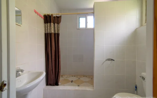 15th Street, CANEFIELD – 3 Floor, 7 Bedroom Sea View Residence