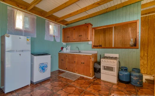 15th Street, CANEFIELD – 3 Floor, 7 Bedroom Sea View Residence