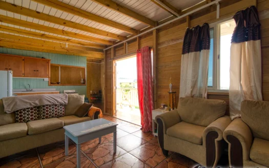 15th Street, CANEFIELD – 3 Floor, 7 Bedroom Sea View Residence