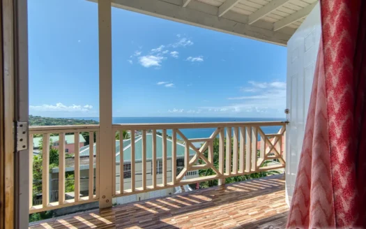15th Street, CANEFIELD – 3 Floor, 7 Bedroom Sea View Residence