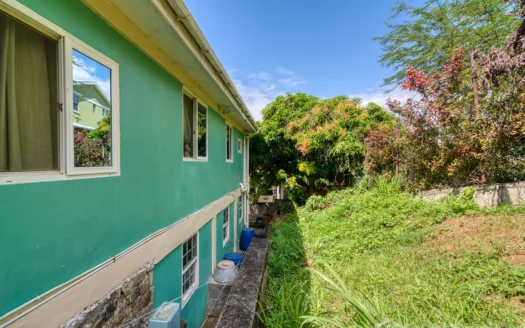15th Street, CANEFIELD – 3 Floor, 7 Bedroom Sea View Residence