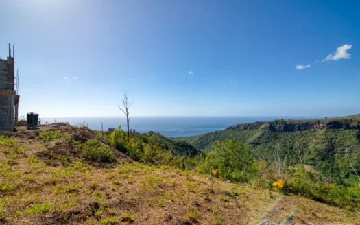 MACOUCHERIE – 3.945 Acres of Gently Sloping Hillside with Astounding Views