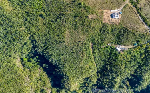 MACOUCHERIE – 3.945 Acres of Gently Sloping Hillside with Astounding Views