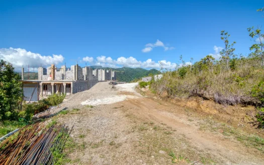 MACOUCHERIE – 3.945 Acres of Gently Sloping Hillside with Astounding Views