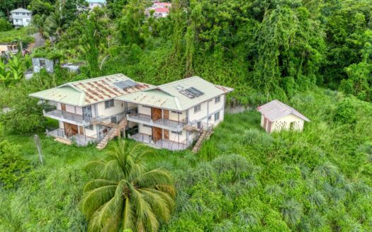 PICARD, Portsmouth – 8 Bedroom Double Apartment Buildings On 1 Acre