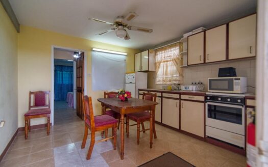 PICARD, Portsmouth – 8 Bedroom Double Apartment Buildings On 1 Acre