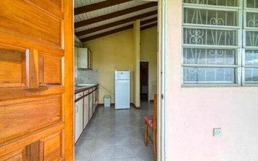 PICARD, Portsmouth – 8 Bedroom Double Apartment Buildings On 1 Acre