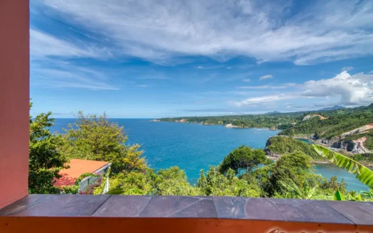 THIBOUD – Adorable 2 Floor 3 Bedroom Hillside Property on 9,263.sq.ft. Offering Panoramic Ocean Views