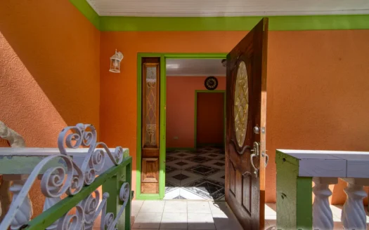 THIBOUD – Adorable 2 Floor 3 Bedroom Hillside Property on 9,263.sq.ft. Offering Panoramic Ocean Views