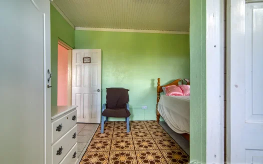 THIBOUD – Adorable 2 Floor 3 Bedroom Hillside Property on 9,263.sq.ft. Offering Panoramic Ocean Views