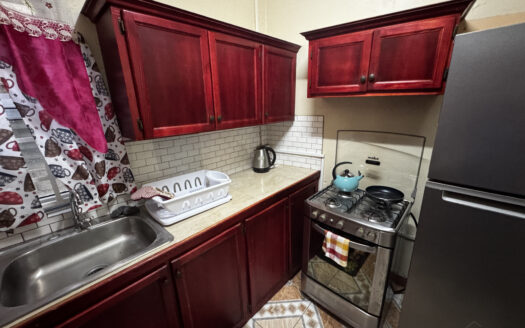 3 BEDROOM FURNISHED HOME FOR RENT IN ROSEAU