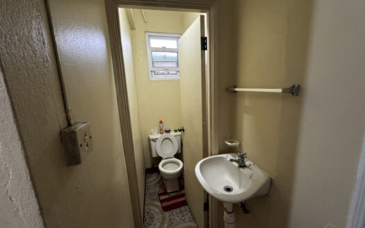 3 BEDROOM FURNISHED HOME FOR RENT IN ROSEAU