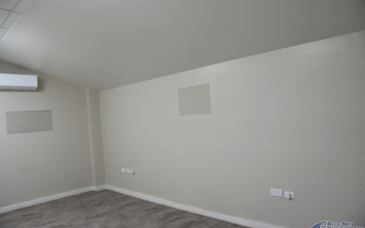 Prime Commercial Warehouse and Office Space for Rent in Fond Cole