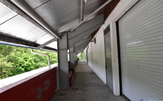 Prime Commercial Warehouse and Office Space for Rent in Fond Cole