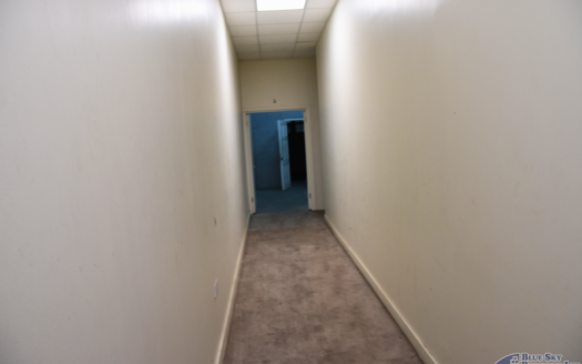 Prime Commercial Warehouse and Office Space for Rent in Fond Cole