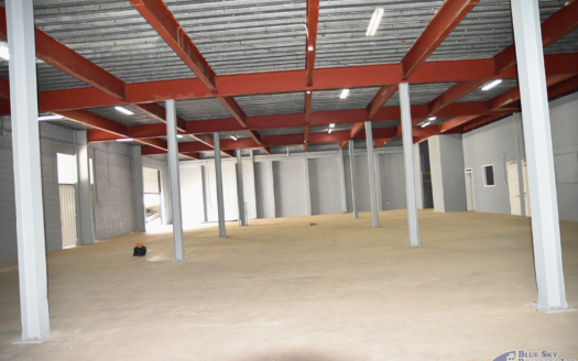 Prime Commercial Warehouse and Office Space for Rent in Fond Cole