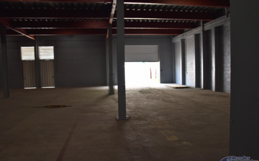 Prime Commercial Warehouse and Office Space for Rent in Fond Cole
